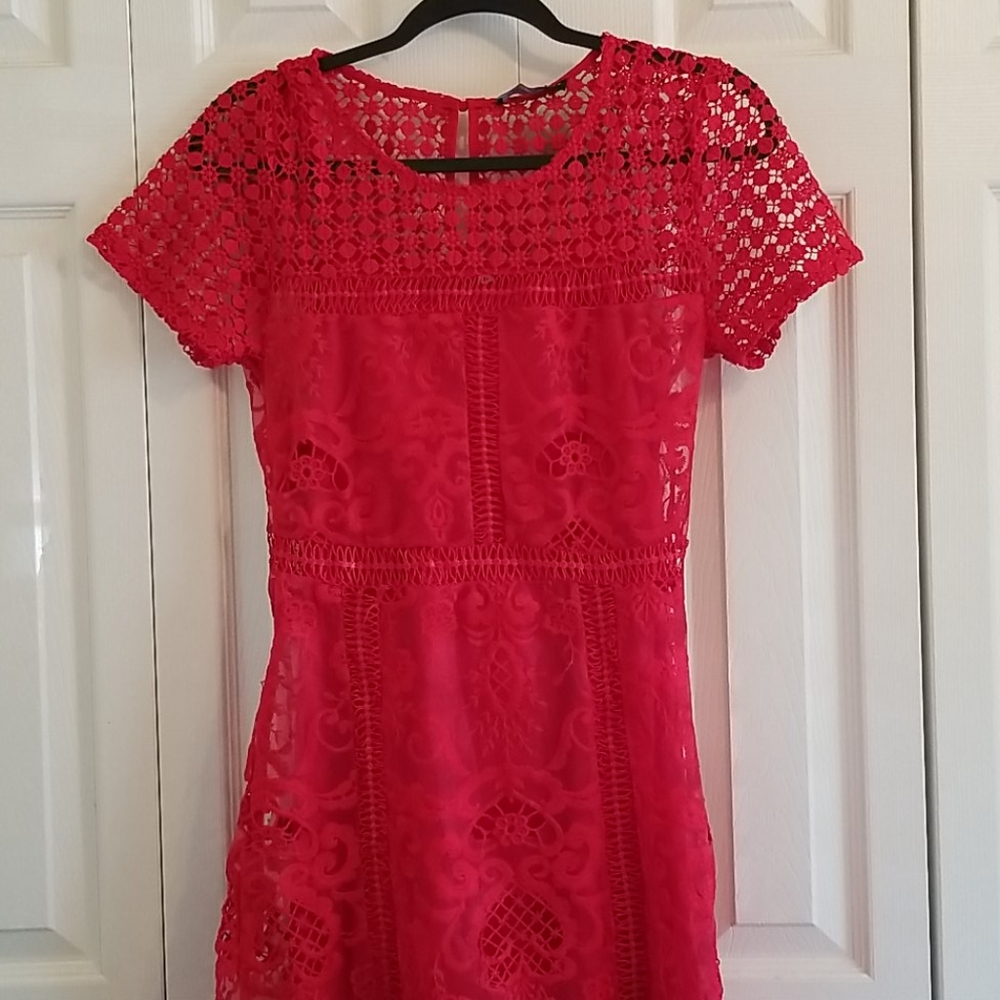 Dress - Picture 2 of 6